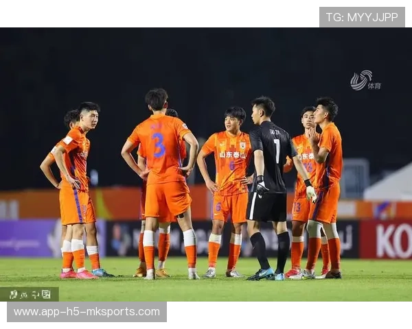 决赛防守硬朗，比赛防守节奏浓厚，防守规则